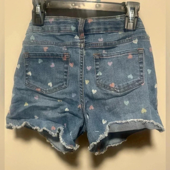Girls Cat & Jack shorts with hearts size Large 10/12 - Picture 3 of 3